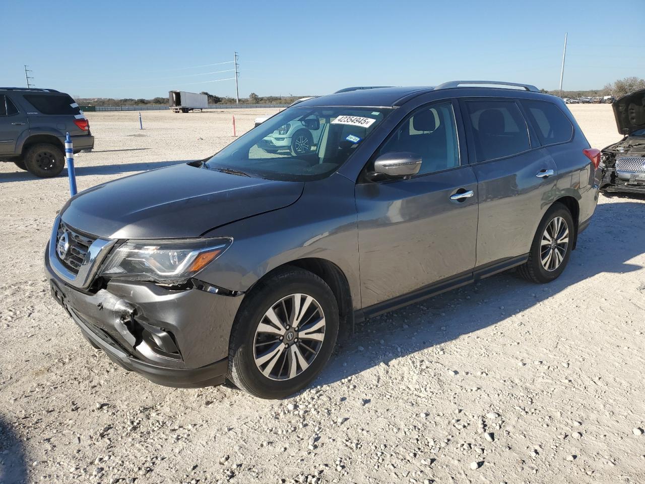 2017 NISSAN PATHFINDER