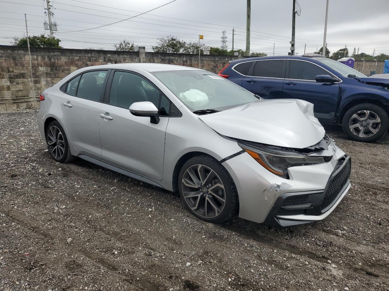 2020 TOYOTA COROLLA SE - Image 4