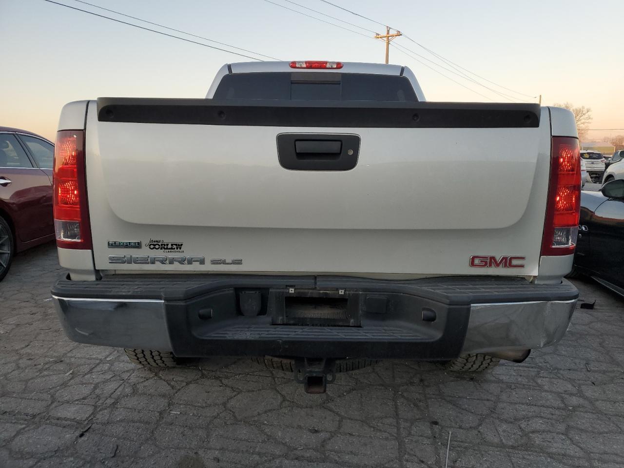 2011 GMC SIERRA K15 - Image 6