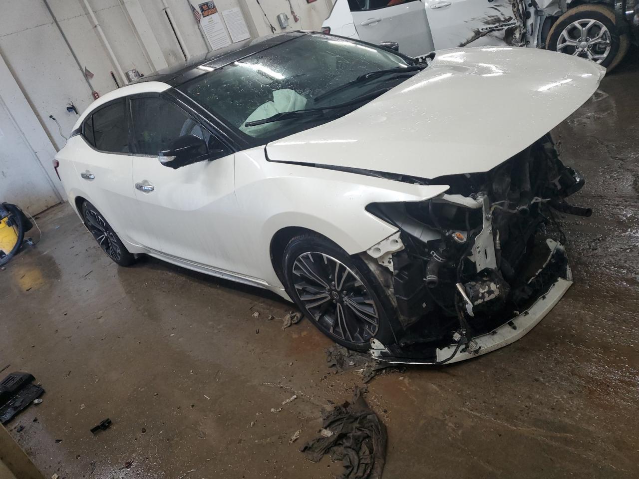 2017 NISSAN MAXIMA 3.5 - Image 4