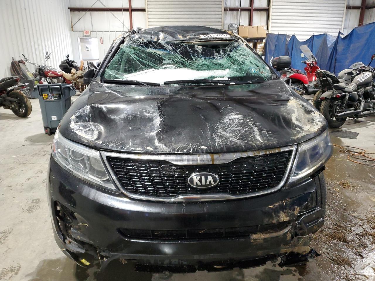2014 KIA SORENTO LX - Фото 5