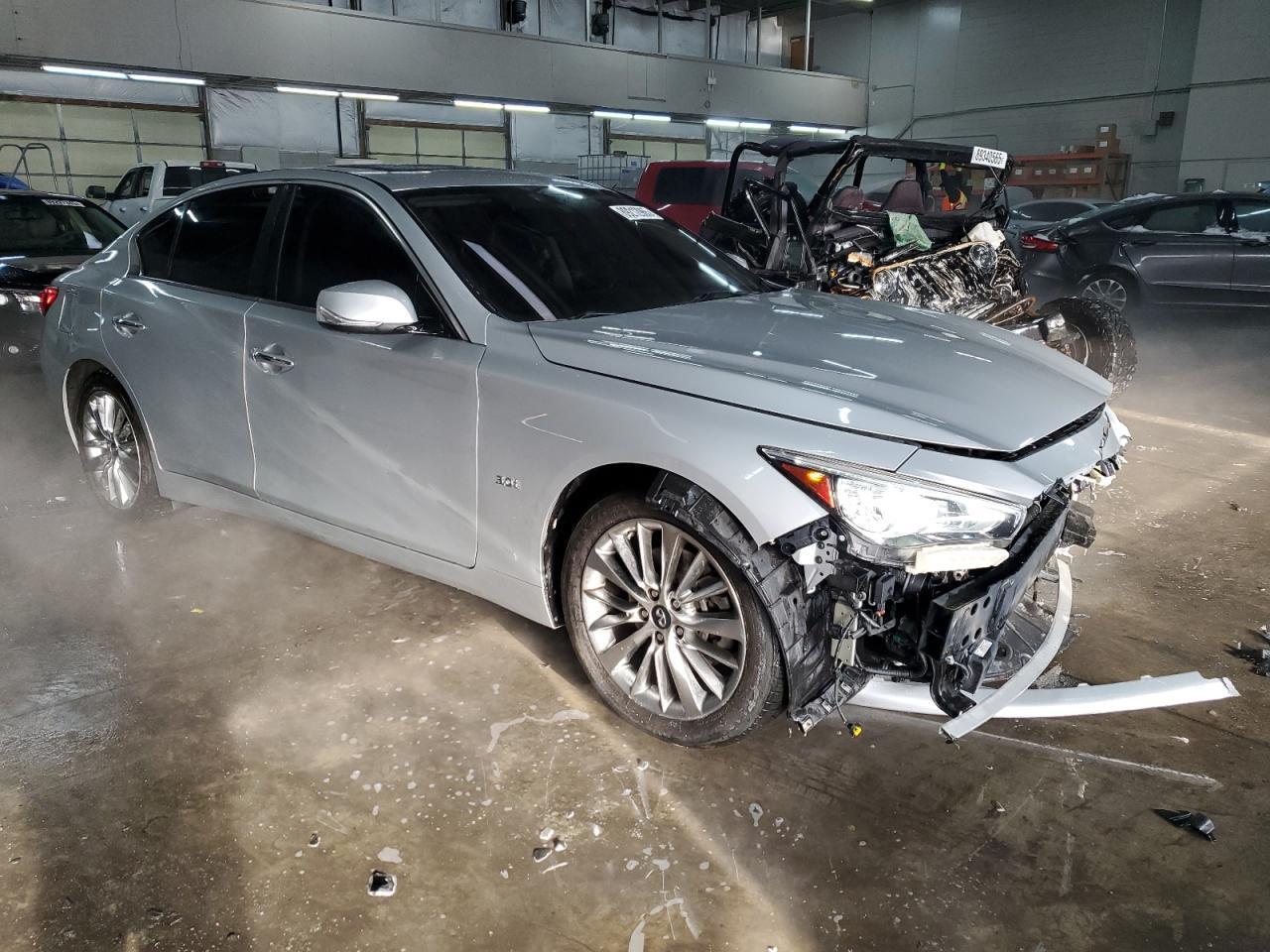 2019 INFINITI Q50 LUXE - Фото 4