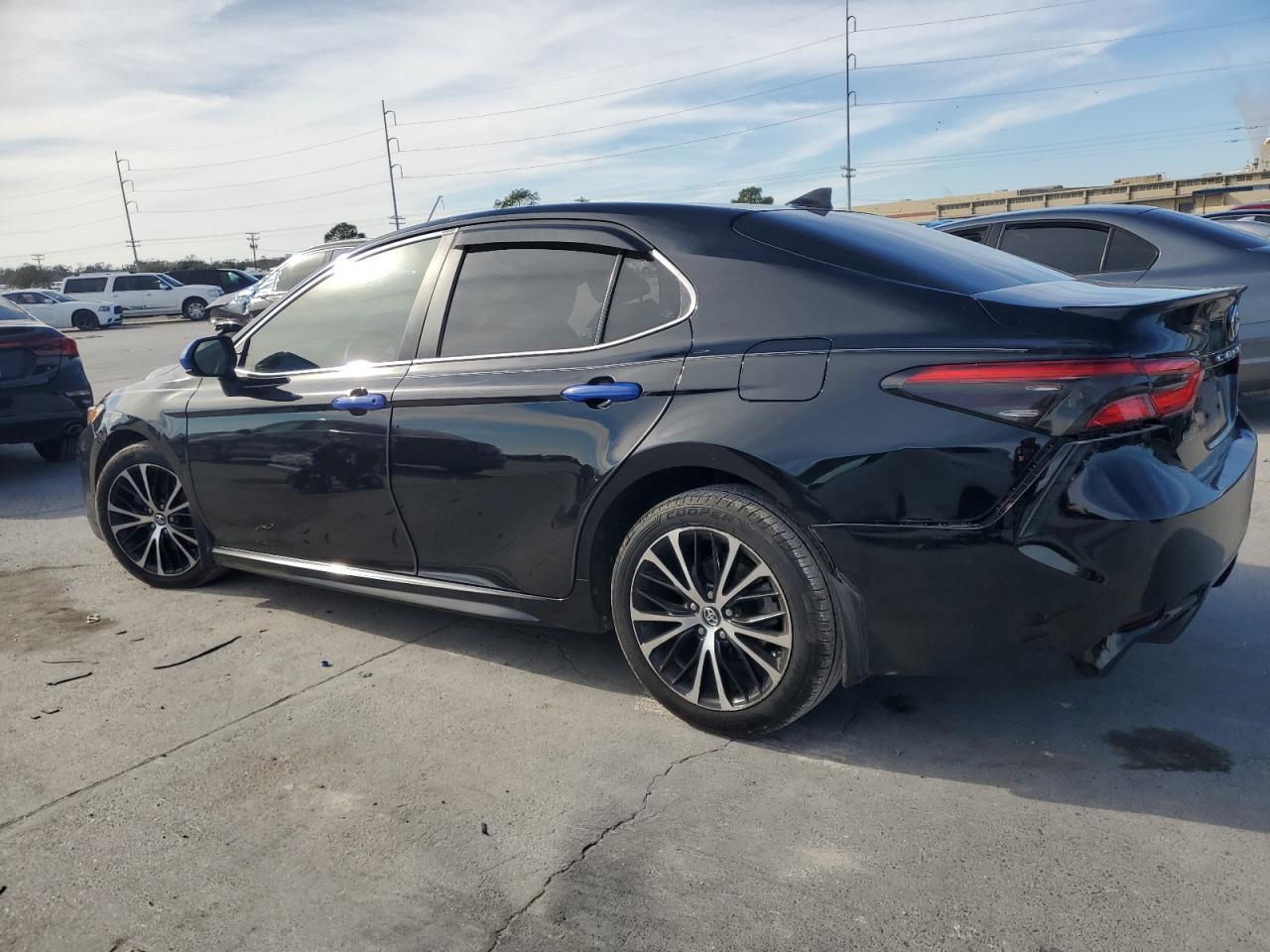 2019 TOYOTA CAMRY L - Image 2