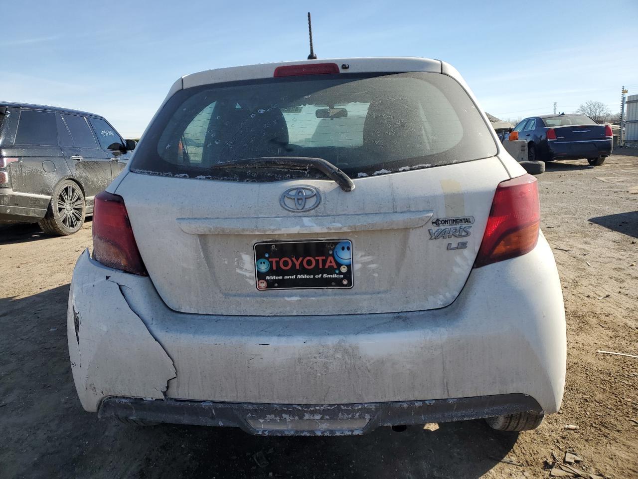 2015 TOYOTA YARIS - Фото 6