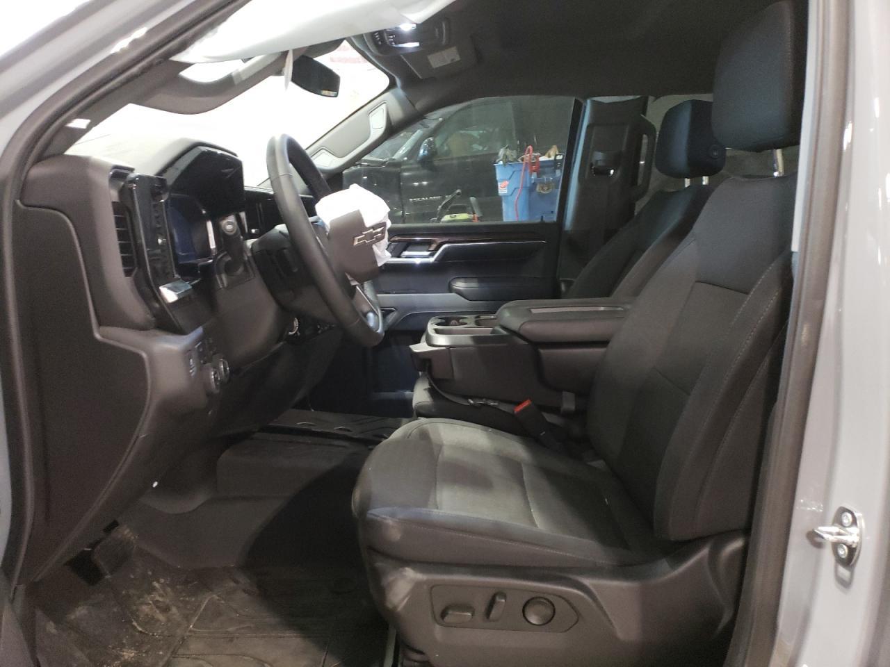 2024 CHEVROLET SILVERADO - Image 7