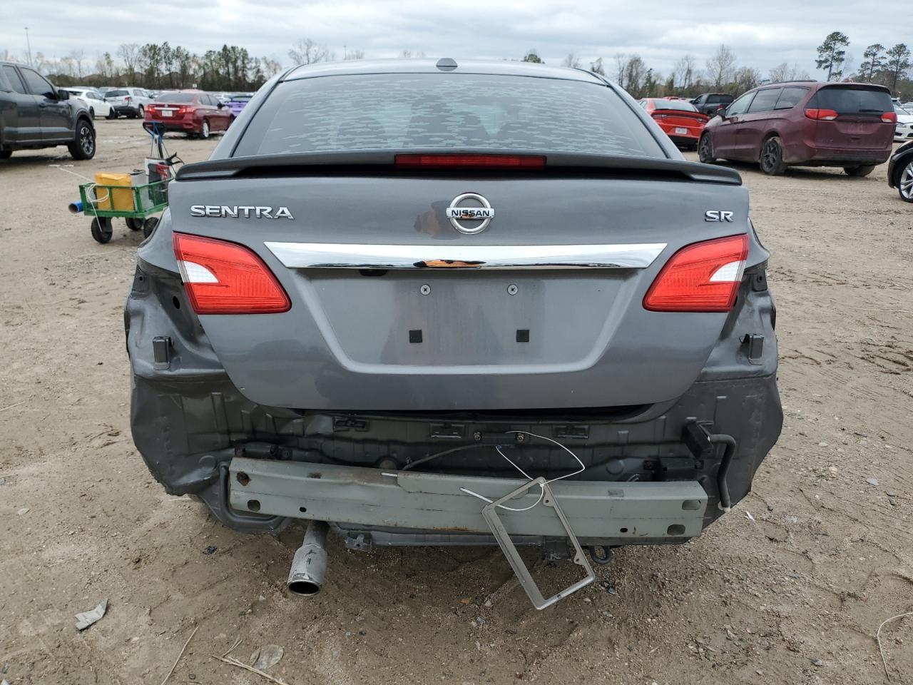 2016 NISSAN SENTRA S - Фото 6