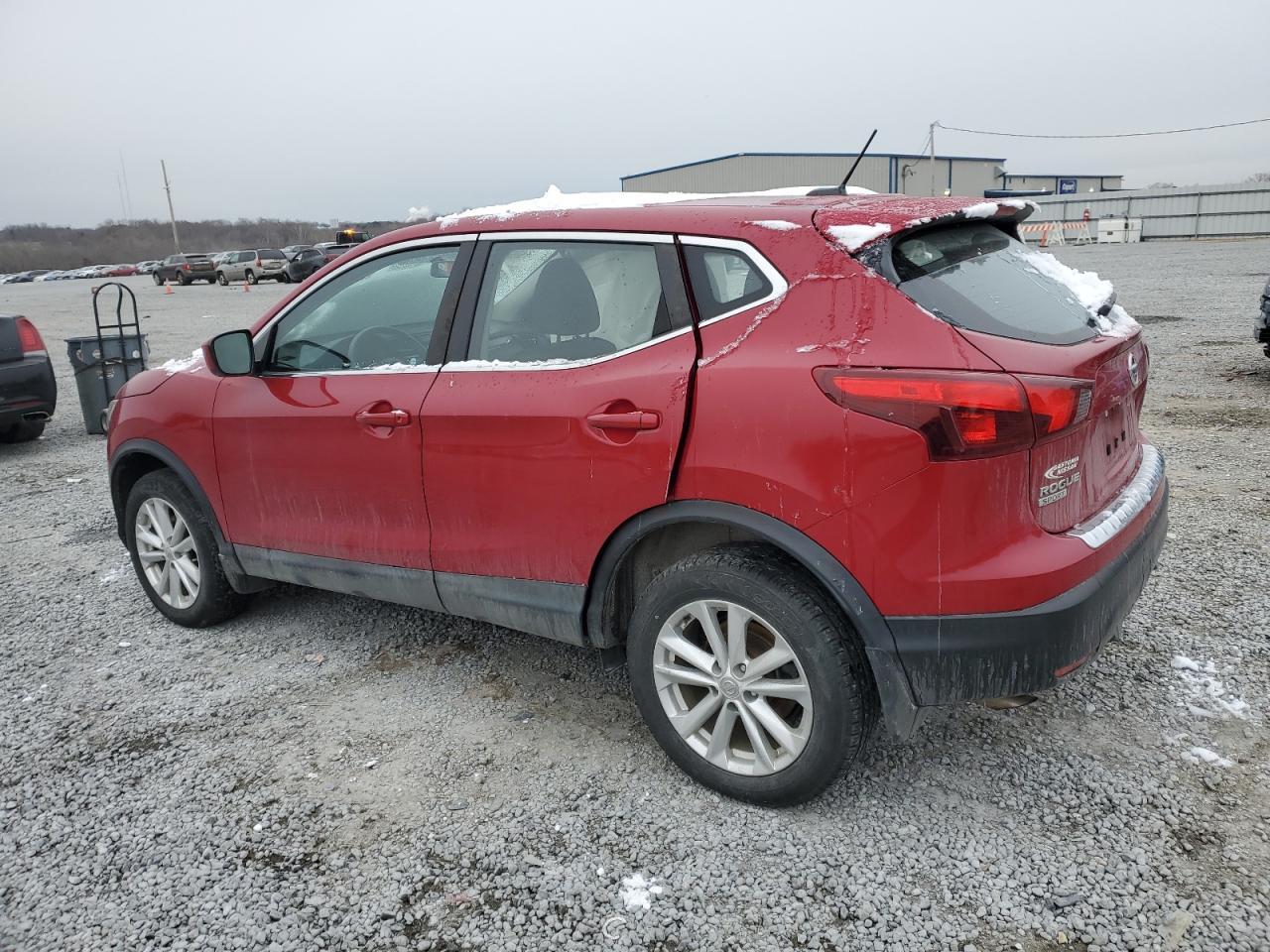 2018 NISSAN ROGUE SPOR - Фото 2