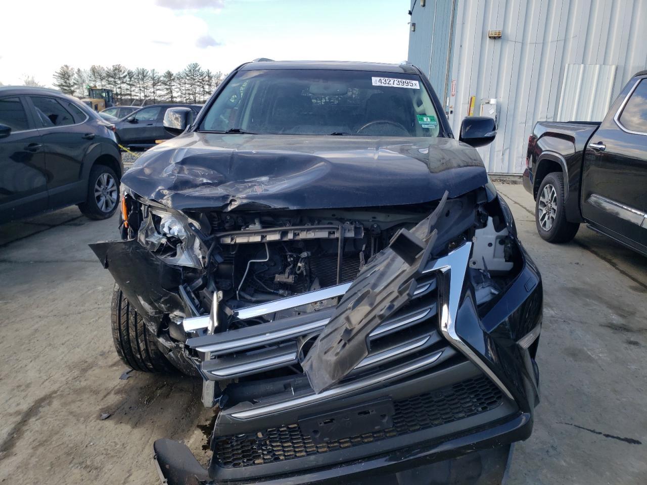 2018 LEXUS GX 460 - Image 5