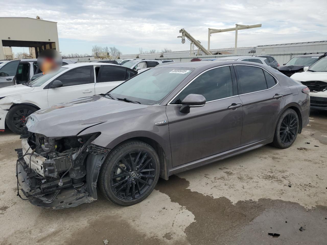 2021 TOYOTA CAMRY XSE