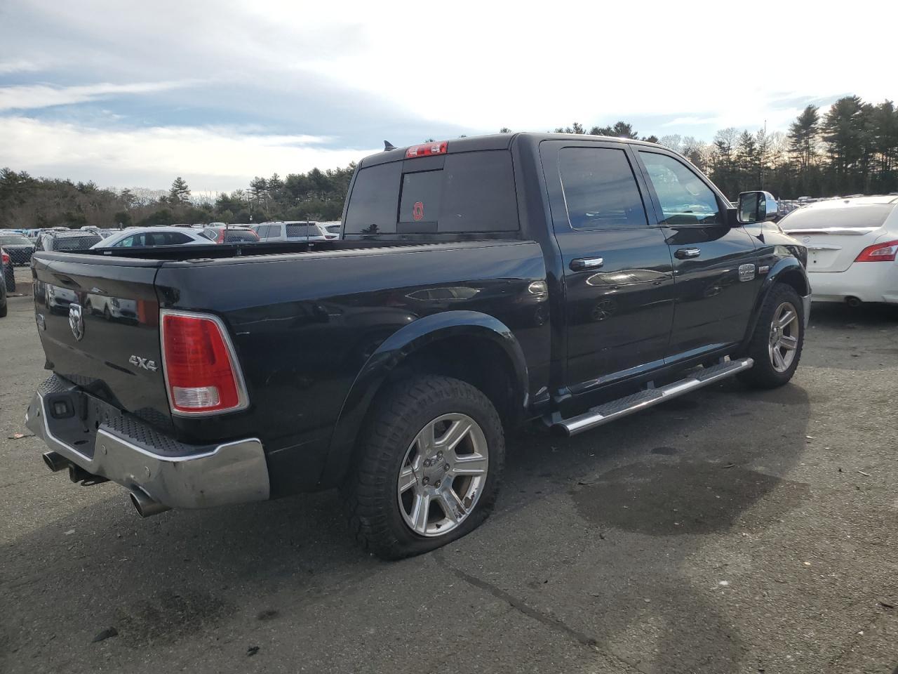 2014 RAM 1500 LONGH - Фото 3