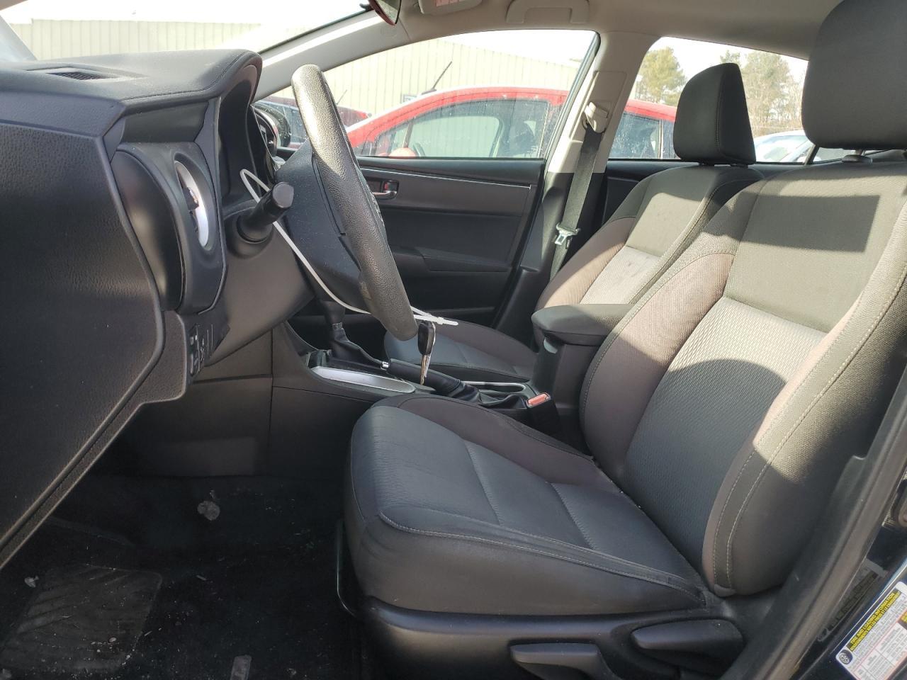 2018 TOYOTA COROLLA L - Image 7