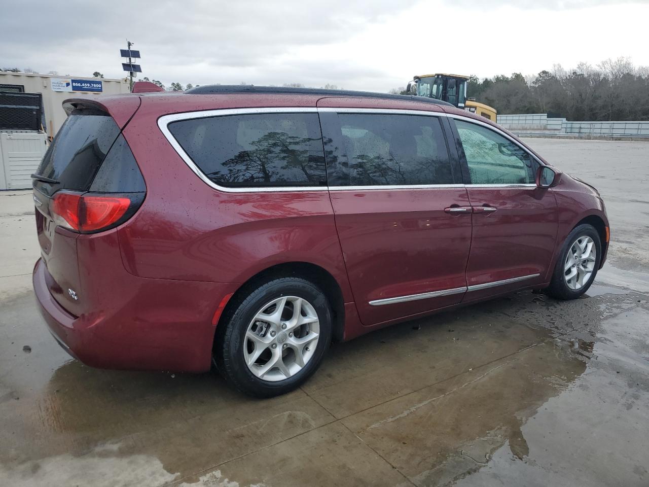 2017 CHRYSLER PACIFICA T - Image 3