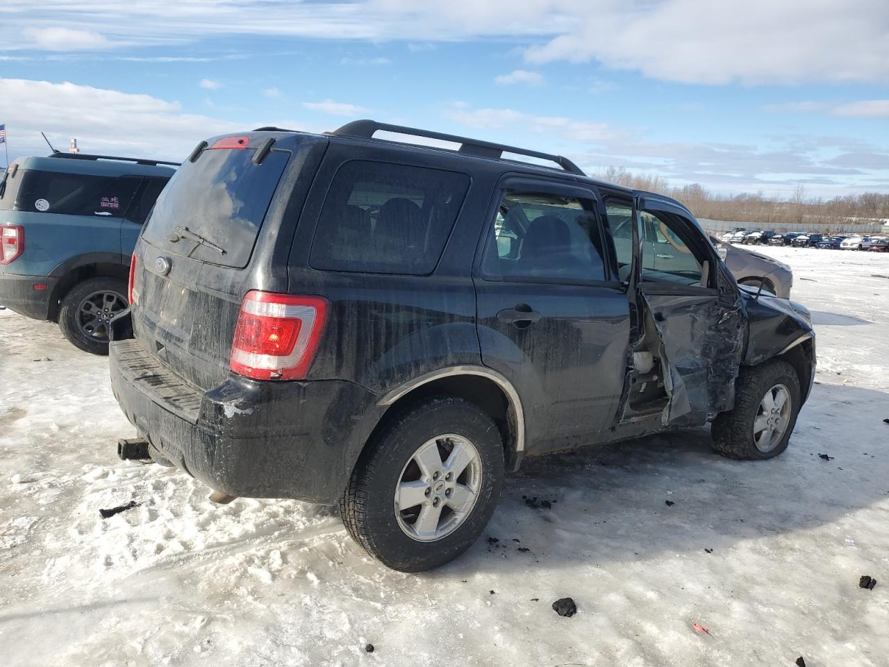 2012 FORD ESCAPE XLT - Фото 3