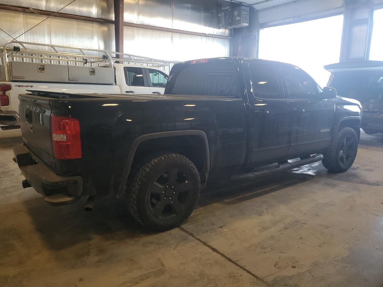 2017 GMC SIERRA K15 - Image 3