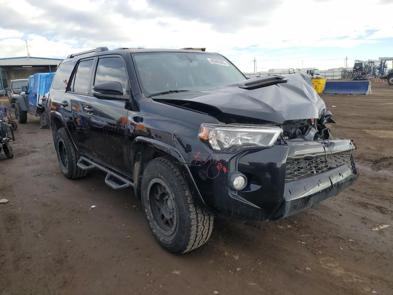 2017 TOYOTA 4RUNNER SR - Image 4