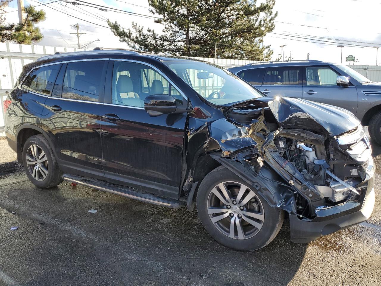 2017 HONDA PILOT EXL - Image 4