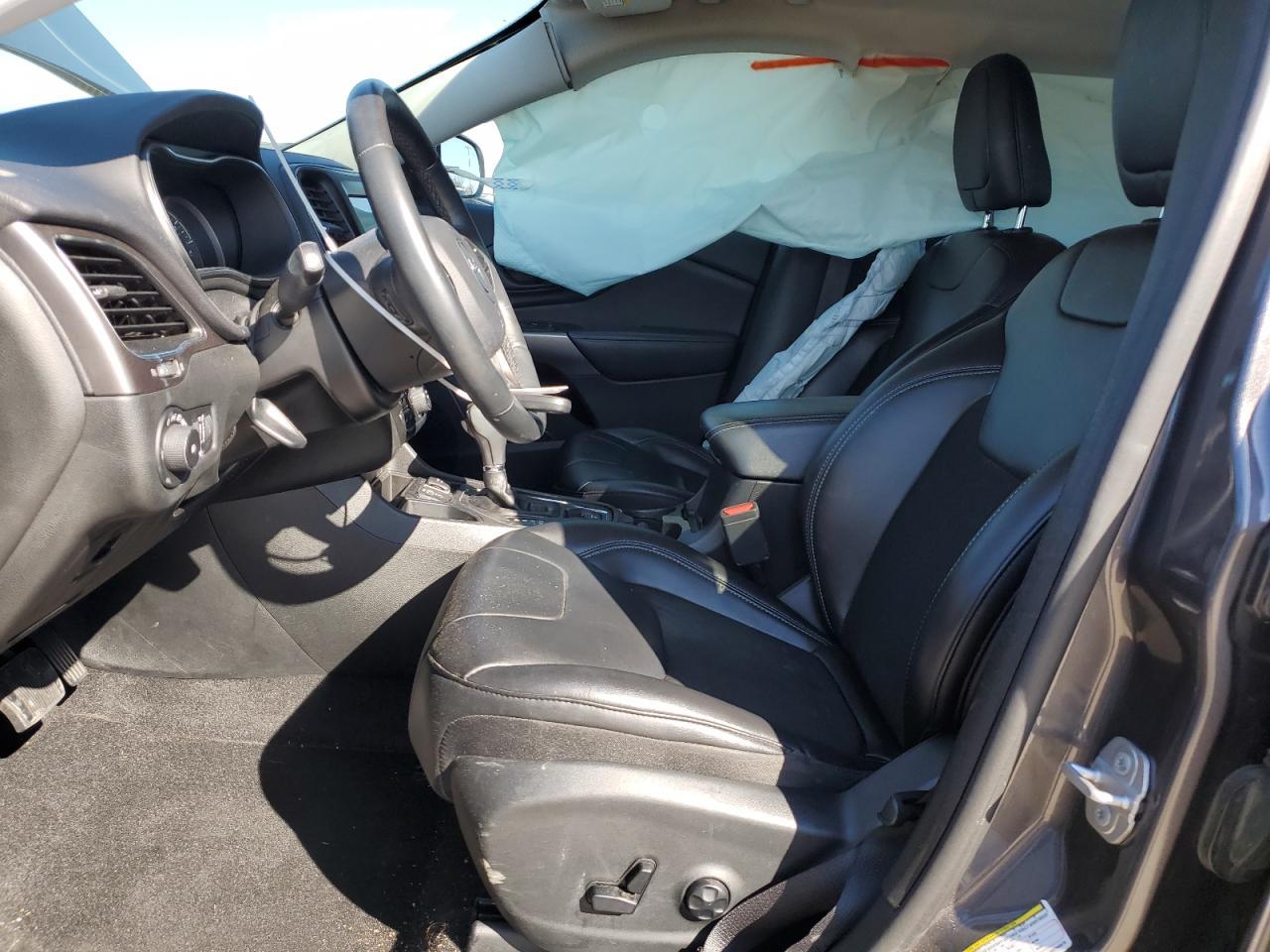 2019 JEEP CHEROKEE L - Image 7