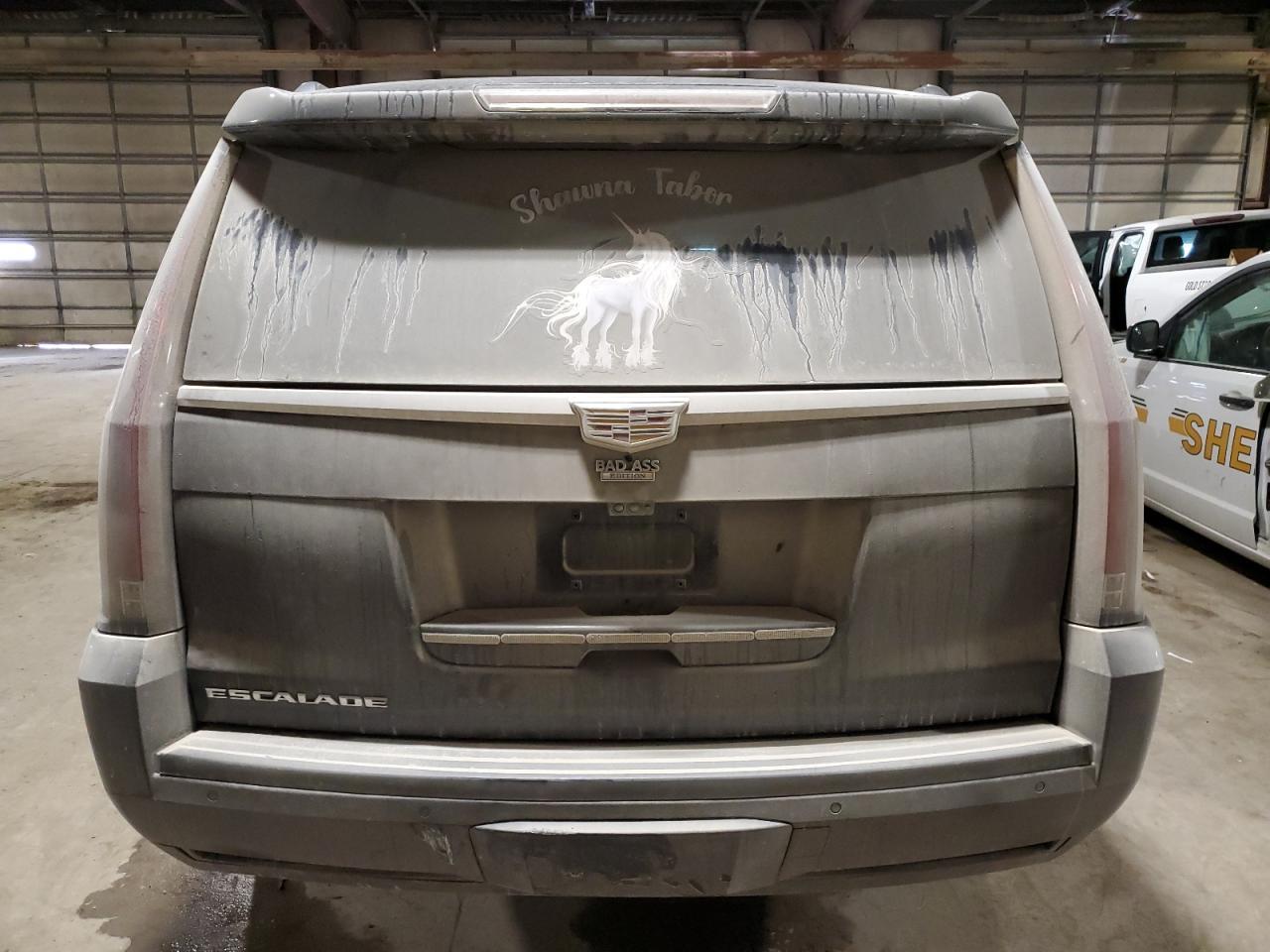 2017 CADILLAC ESCALADE E - Image 6