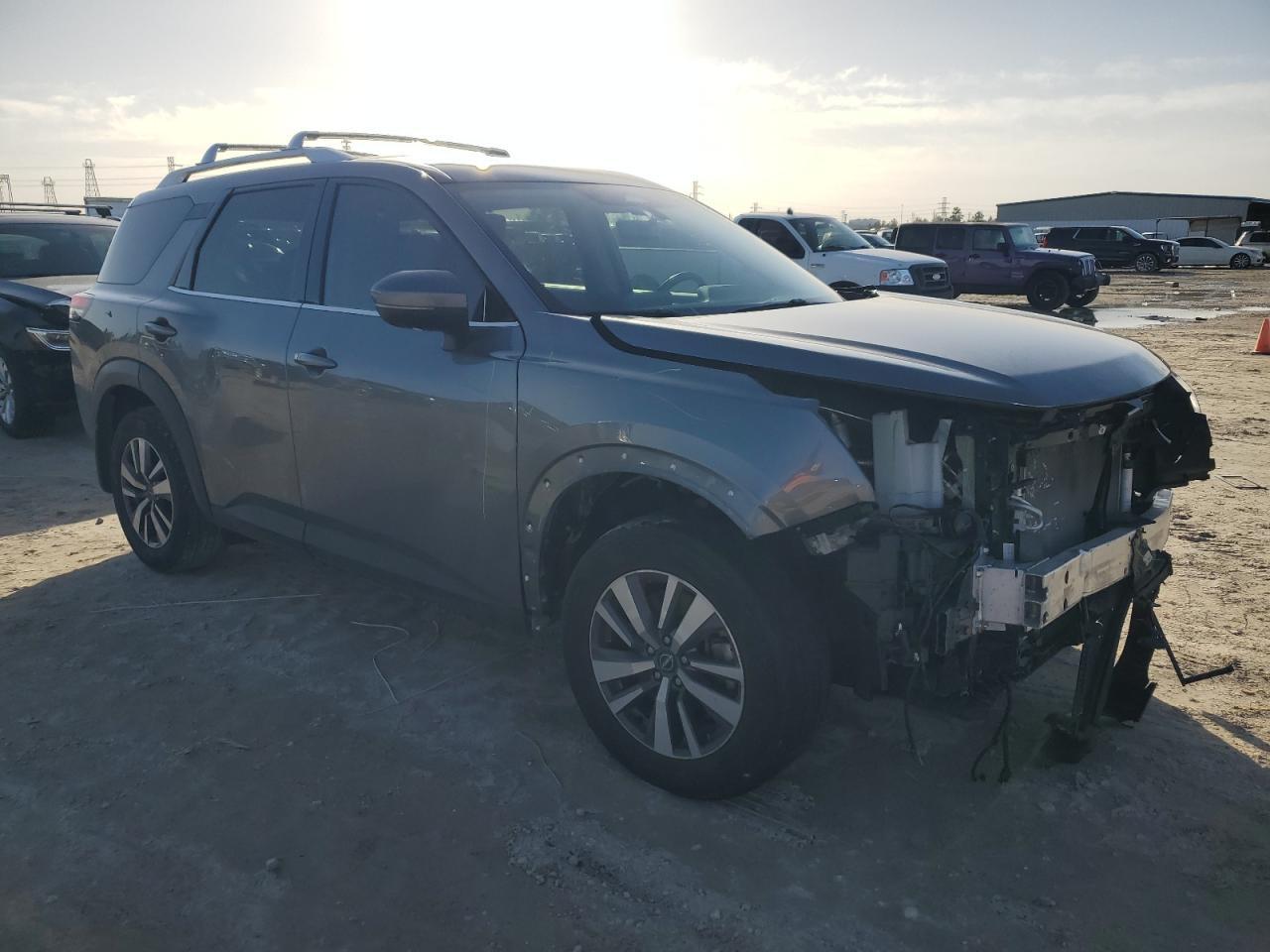 2023 NISSAN PATHFINDER - Фото 4