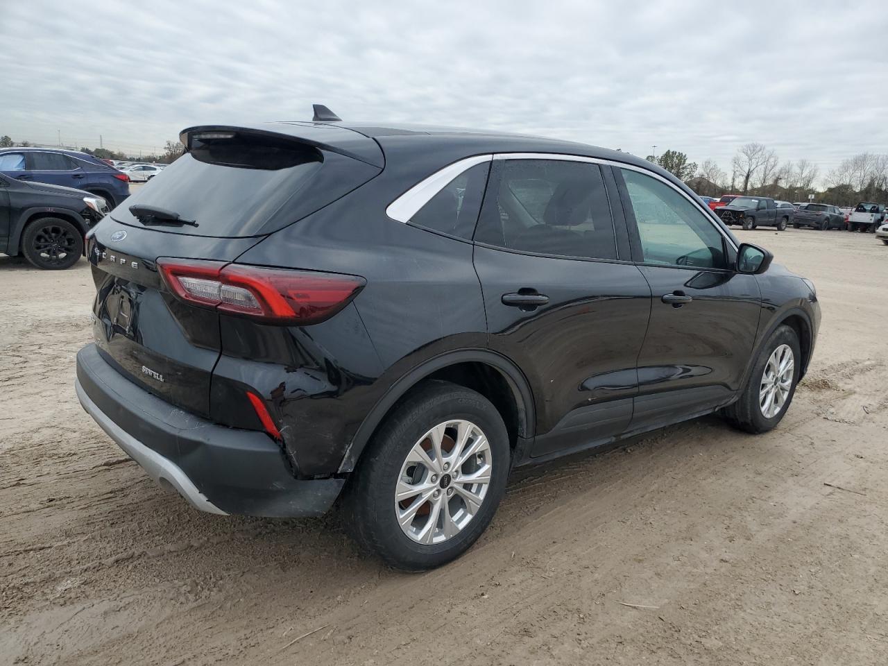2023 FORD ESCAPE ACT - Image 3