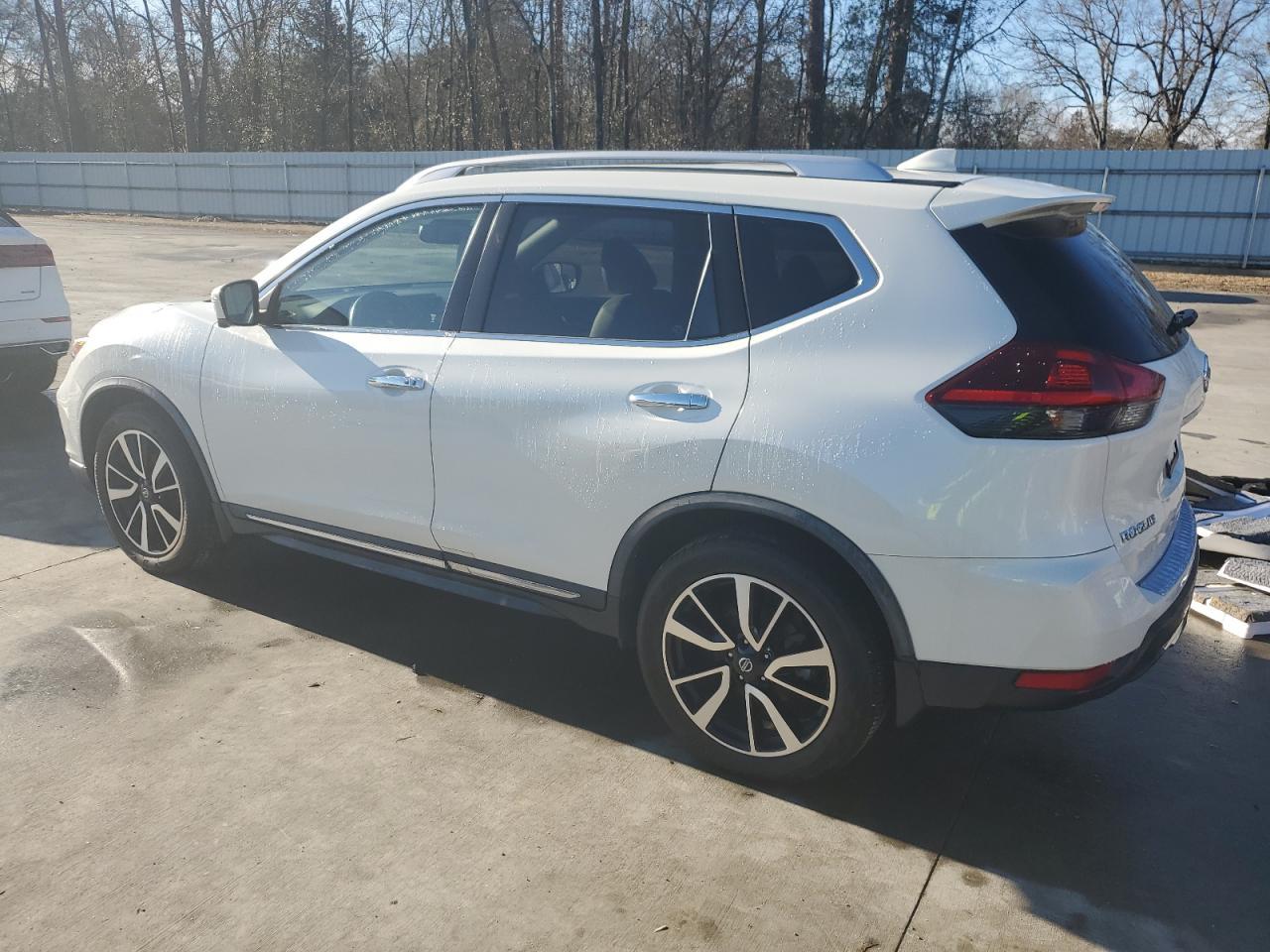 2018 NISSAN ROGUE S - Фото 2