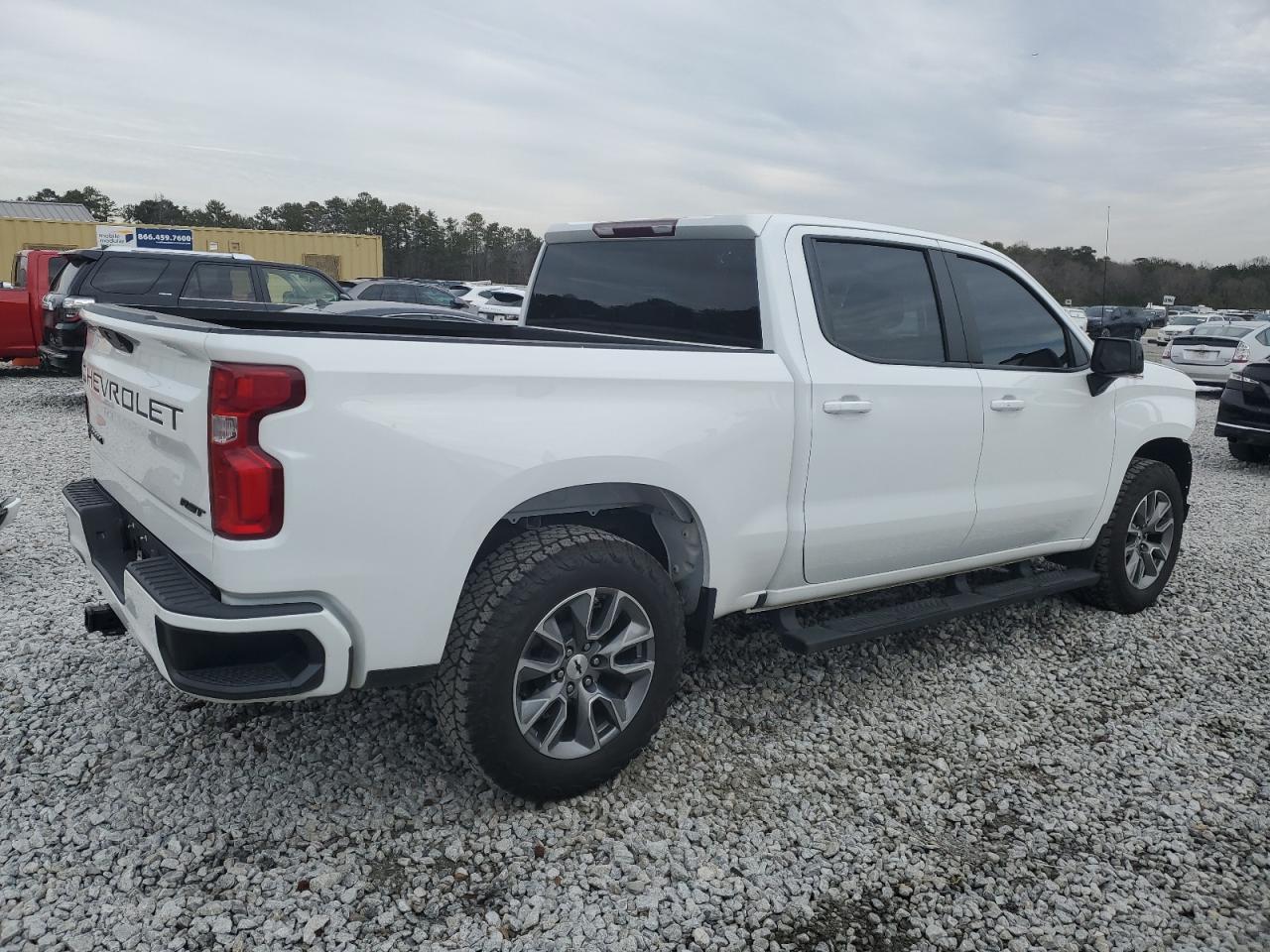 2021 CHEVROLET SILVERADO - Image 3