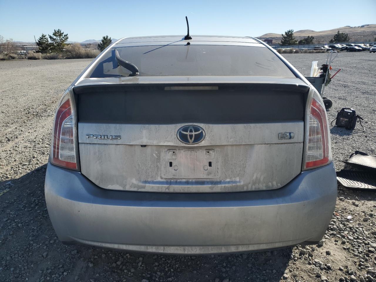 2015 TOYOTA PRIUS - Image 6