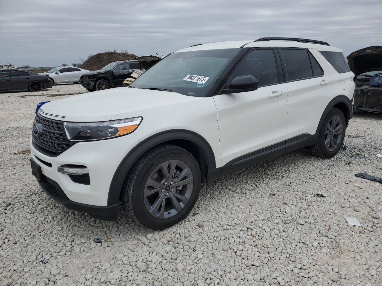 2023 FORD EXPLORER X
