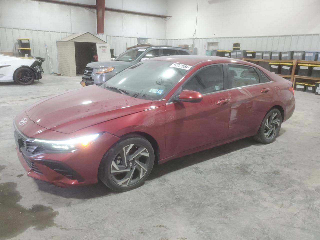 2024 HYUNDAI ELANTRA SE