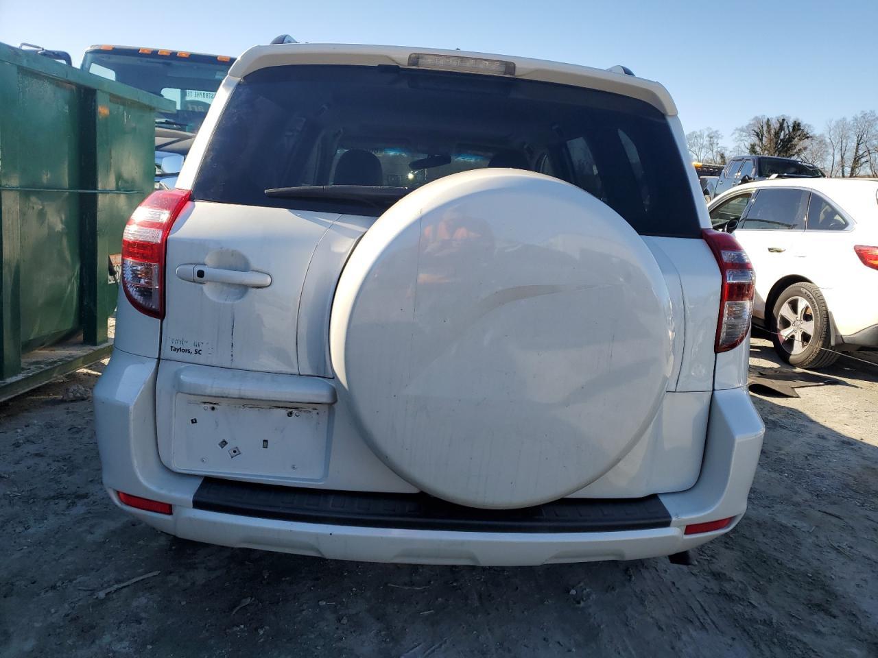 2011 TOYOTA RAV4 LIMIT - Фото 6