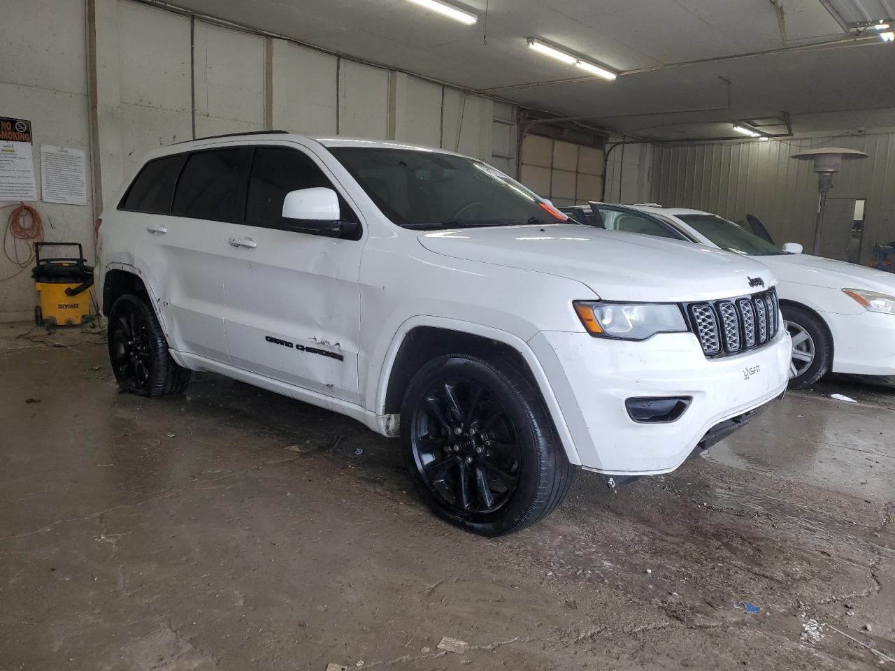 2018 JEEP GRAND CHER - Image 4