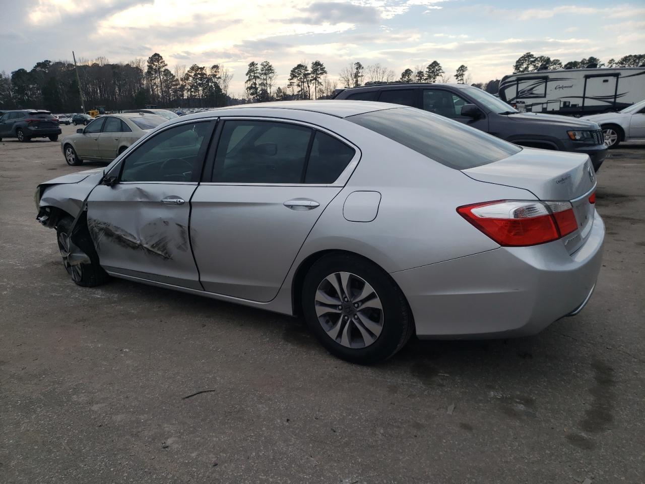 2014 HONDA ACCORD LX - Фото 2