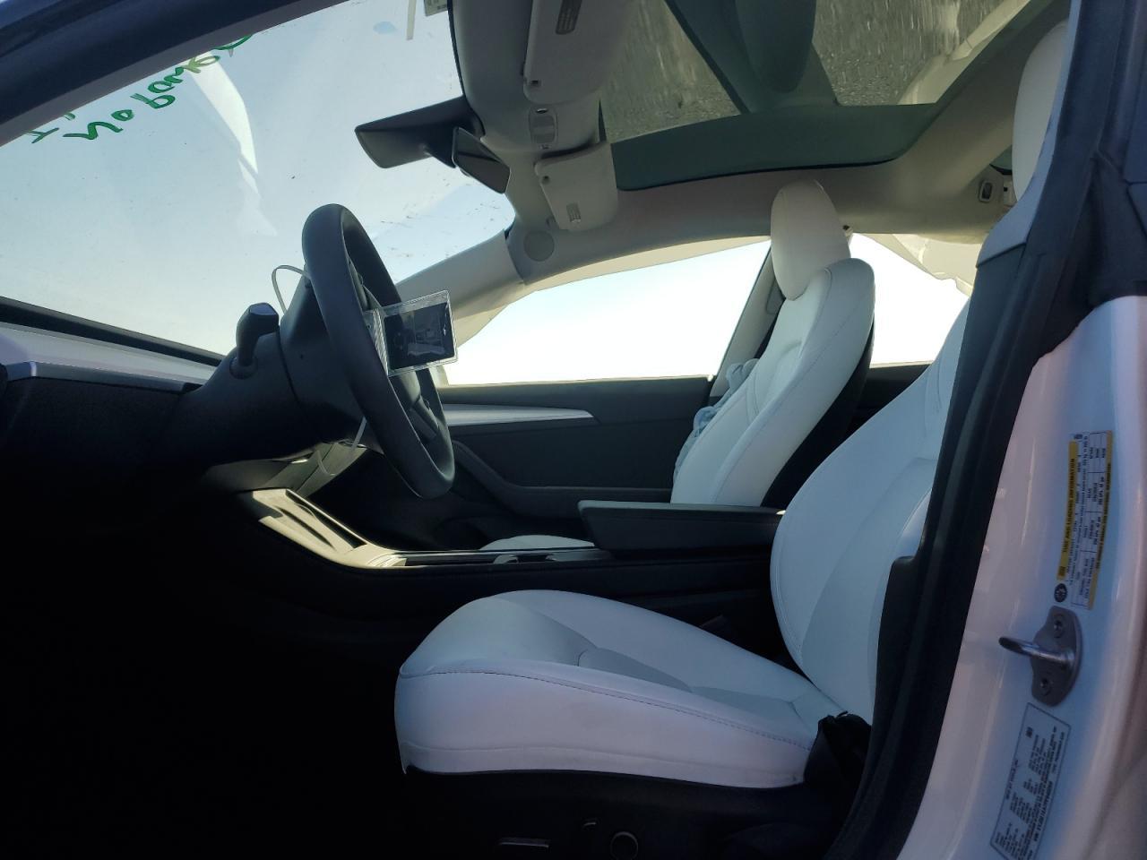 2023 TESLA MODEL 3 - Фото 7