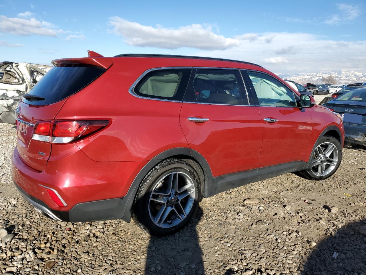 2017 HYUNDAI SANTA FE S - Image 3