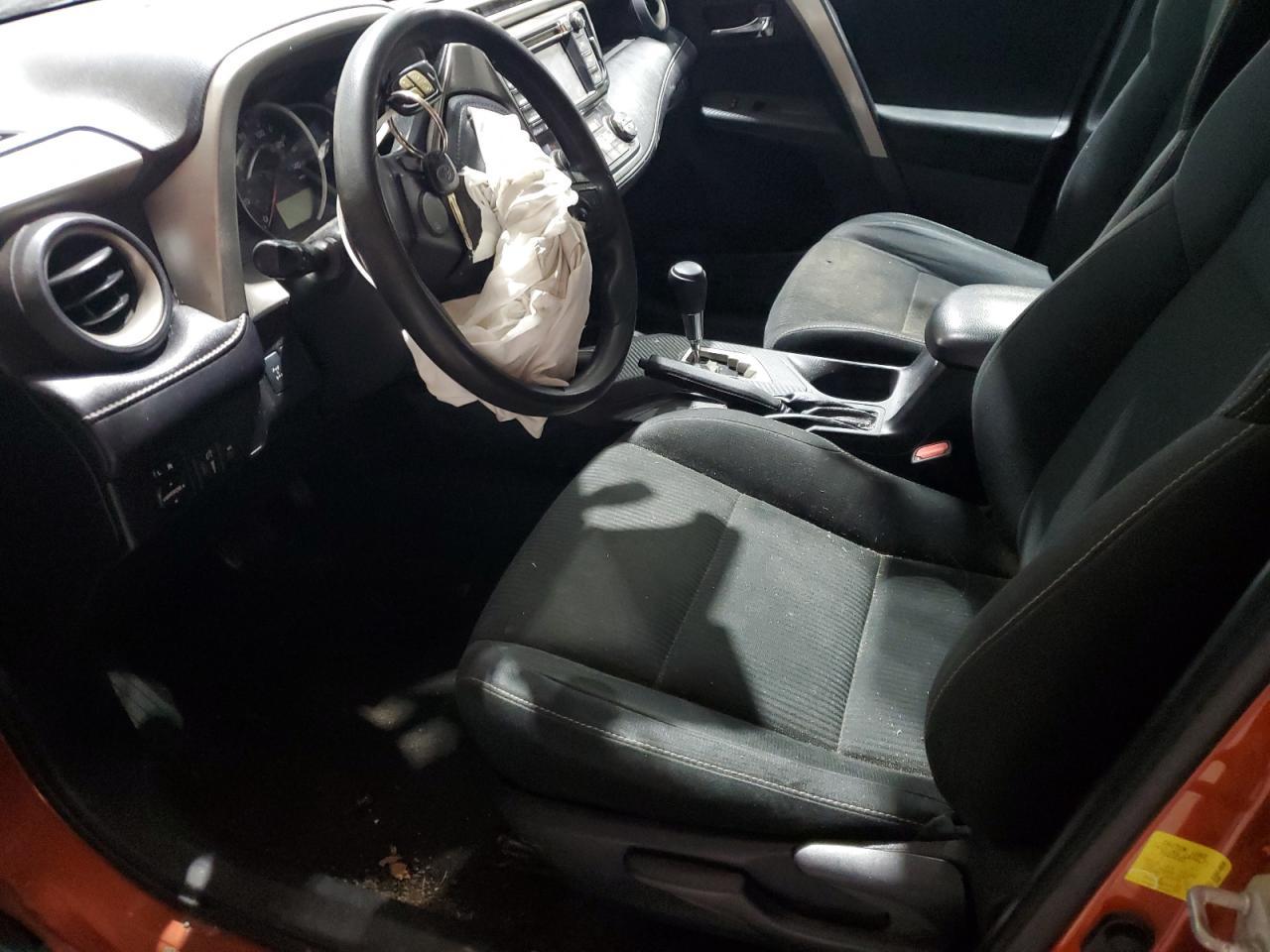 2015 TOYOTA RAV4 XLE - Фото 7