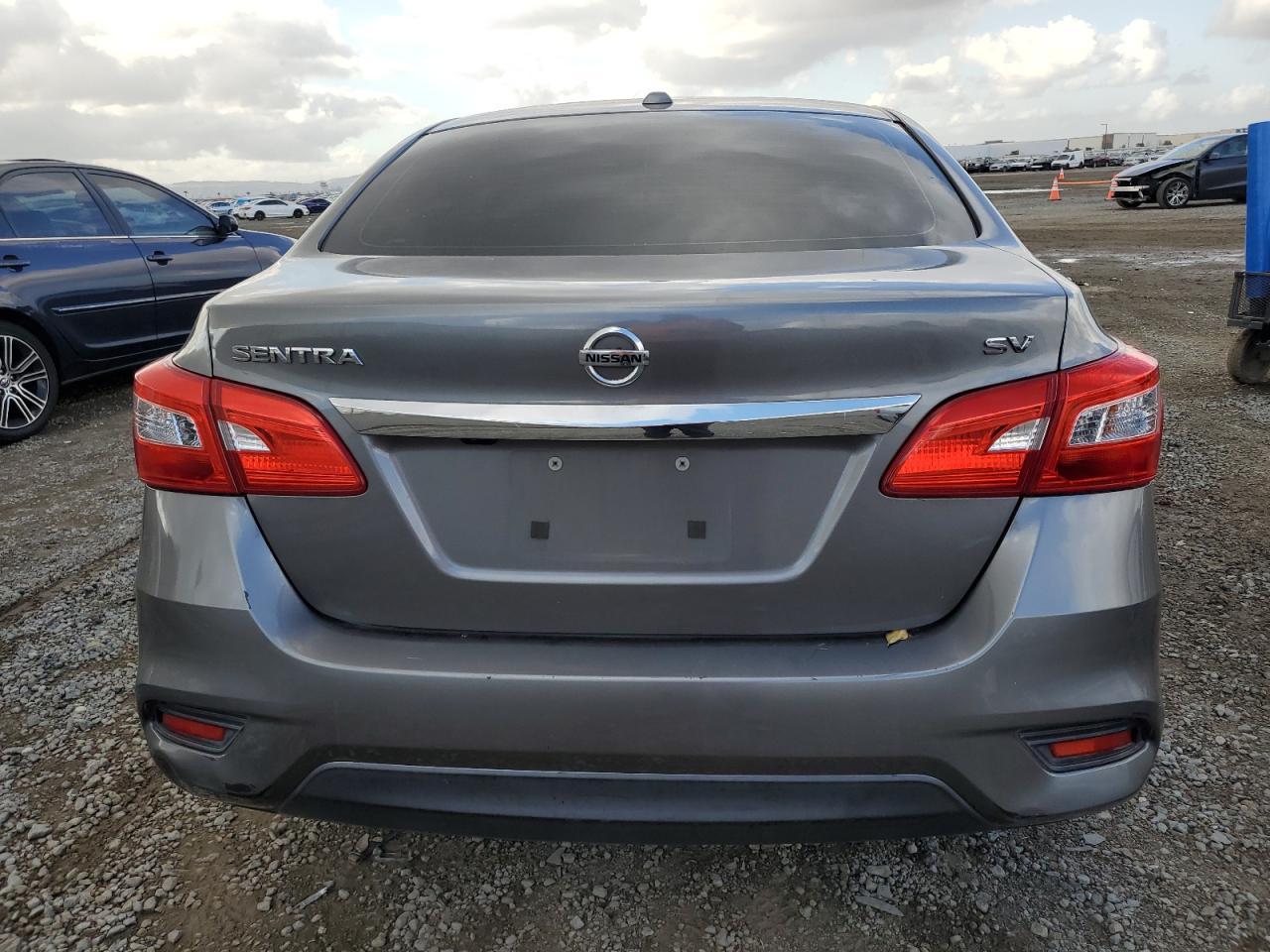 2017 NISSAN SENTRA S - Фото 6