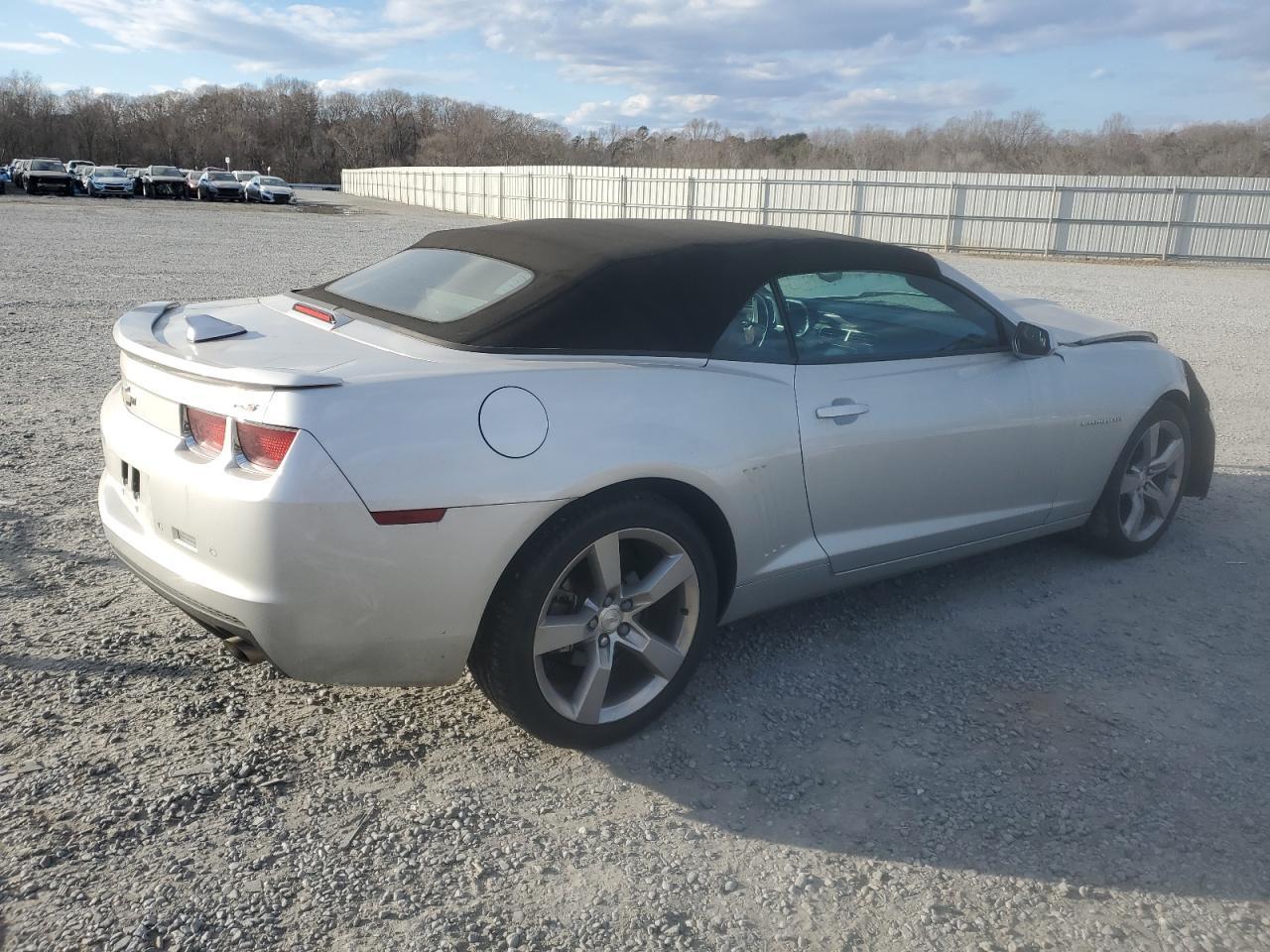 2011 CHEVROLET CAMARO LT - Фото 3