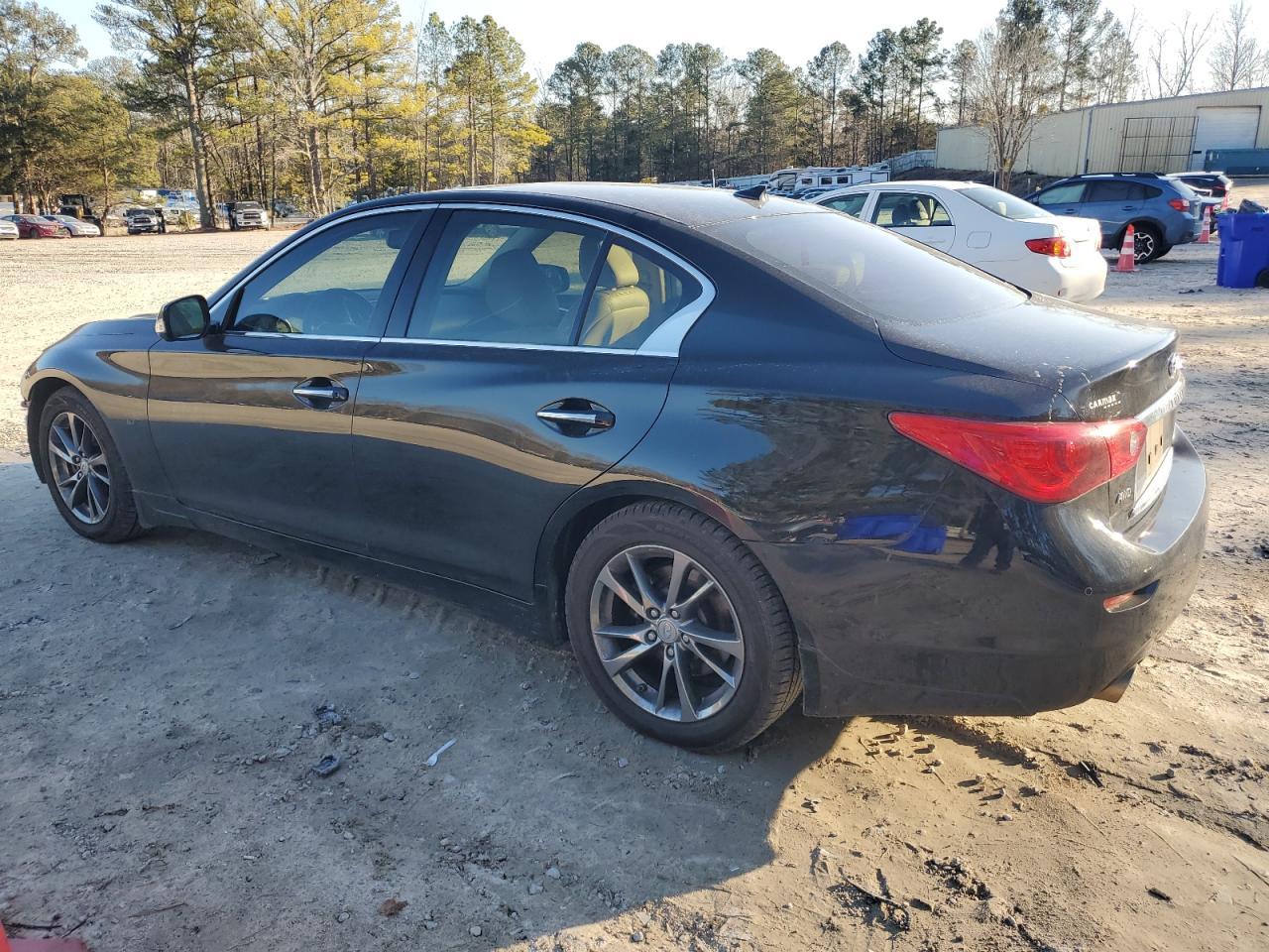 2015 INFINITI Q50 BASE - Фото 2
