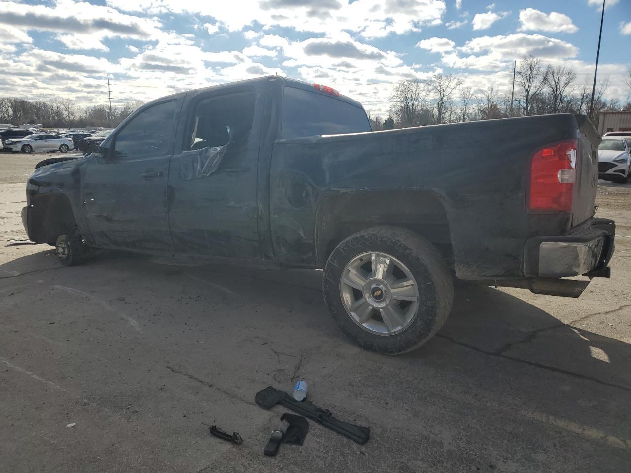 2012 CHEVROLET SILVERADO - Image 2