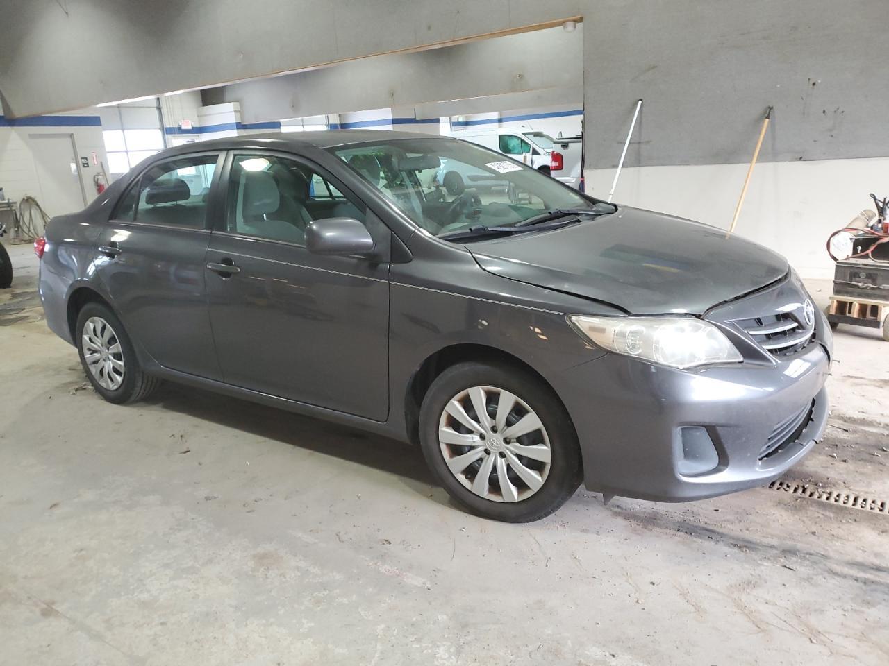 2013 TOYOTA COROLLA BA - Image 4