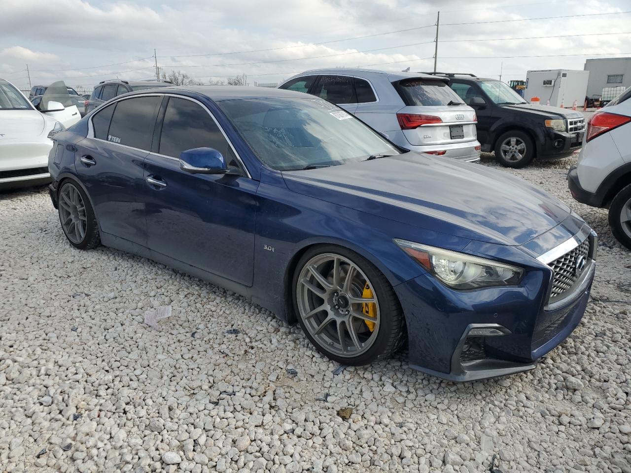 2019 INFINITI Q50 LUXE - Image 4
