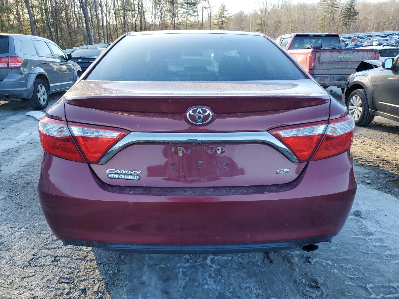 2017 TOYOTA CAMRY LE - Фото 6