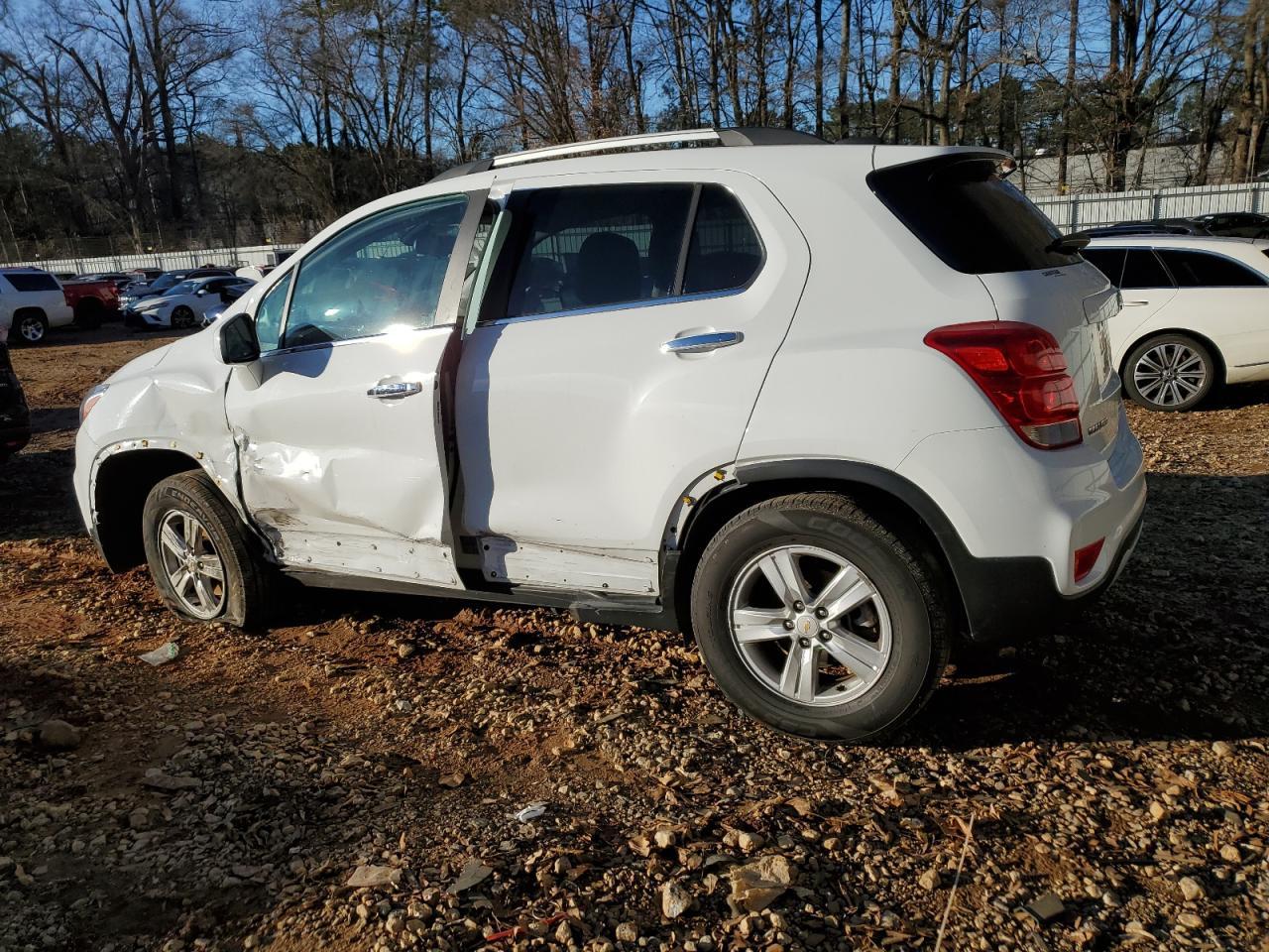2019 CHEVROLET TRAX 1LT - Фото 2