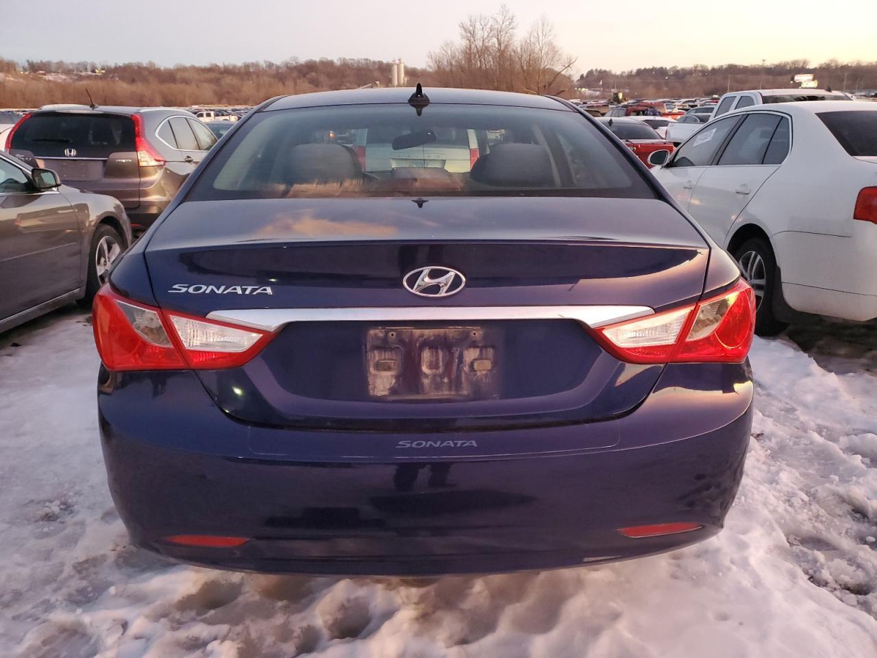 2013 HYUNDAI SONATA GLS - Фото 6