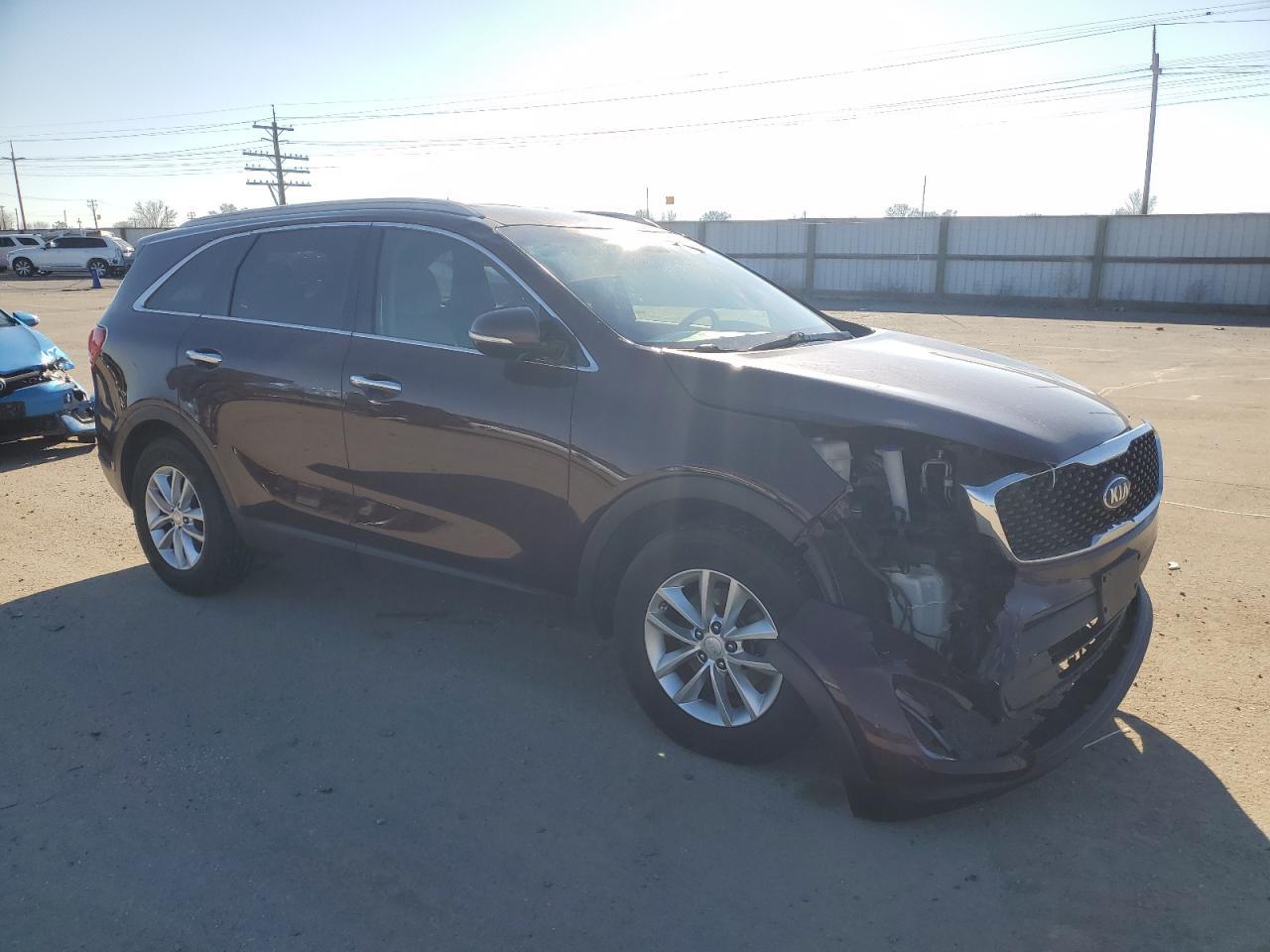 2016 KIA SORENTO LX - Image 4