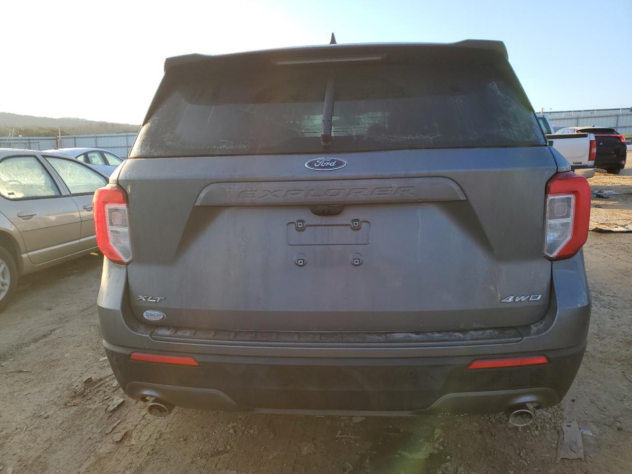 2022 FORD EXPLORER X - Image 6