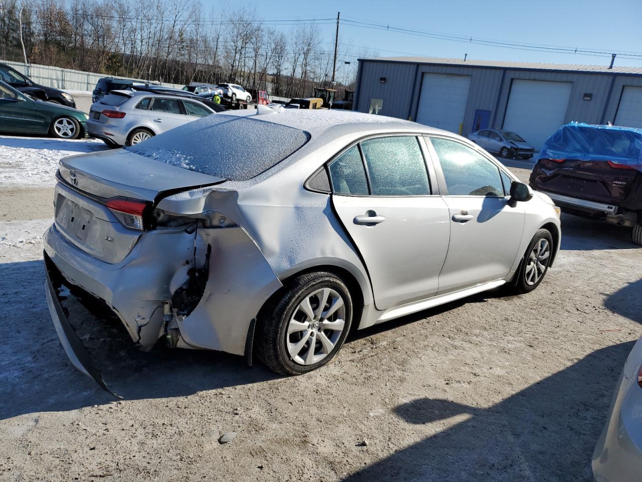 2021 TOYOTA COROLLA LE - Фото 3