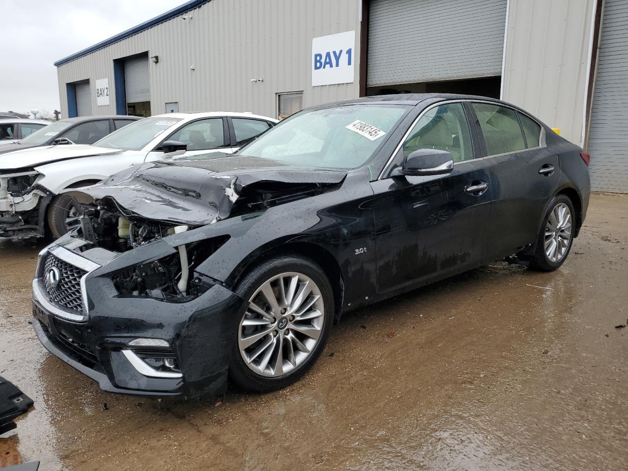 2018 INFINITI Q50 LUXE
