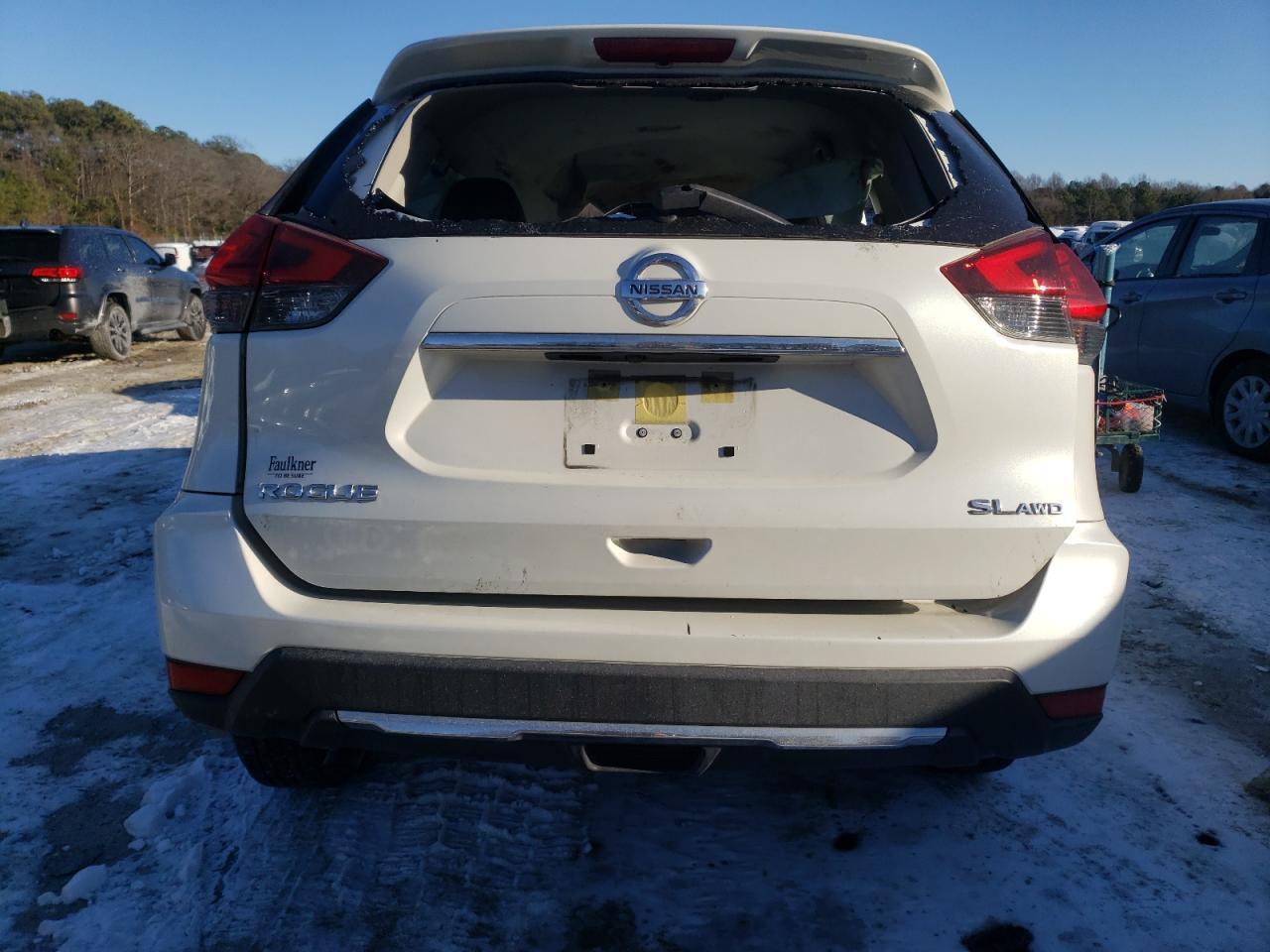 2017 NISSAN ROGUE S - Image 6