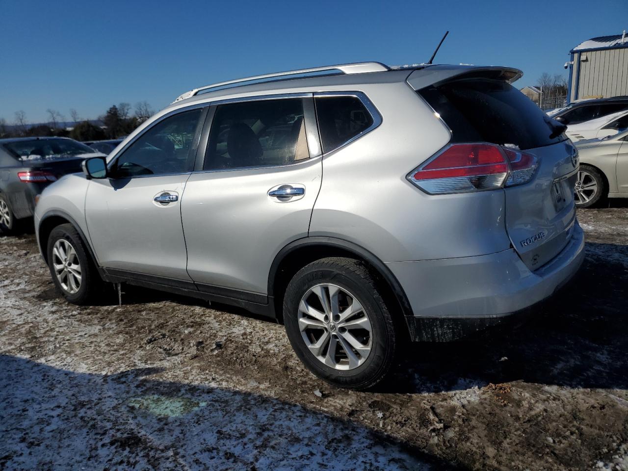 2016 NISSAN ROGUE S - Image 2